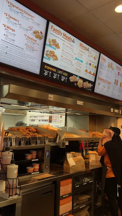 Popeyes Louisiana Kitchen Picture 4