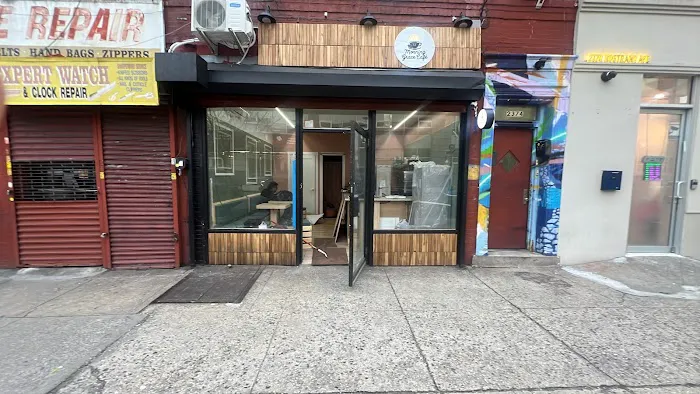 Morning Grace Café Picture 8