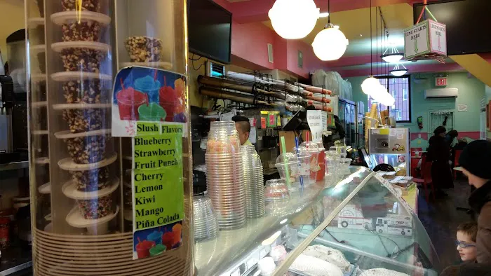 Ice Cream House Picture 7