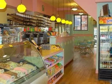Ice Cream House Picture 1