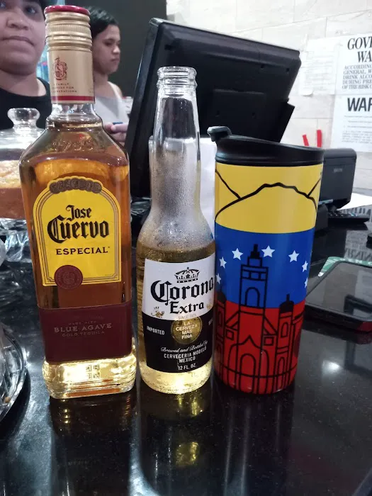 El Rancho Dominicano Picture 2