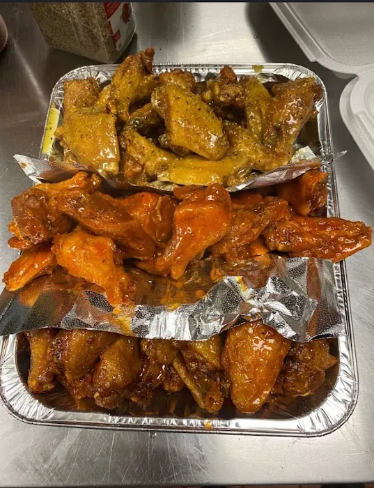 Uptown wingz（coming soon) Picture 10