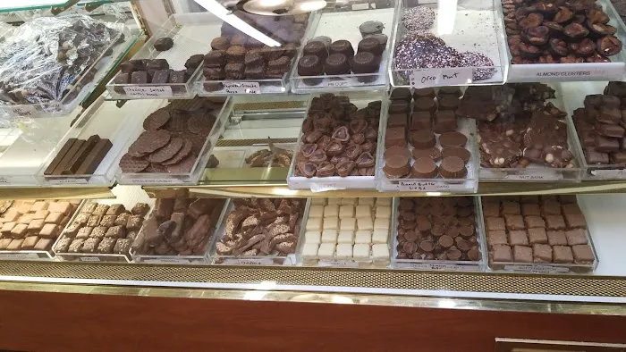 Le Chocolat of Brooklyn Picture 1