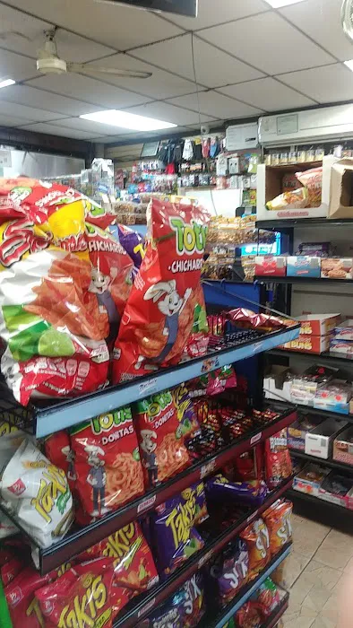 18th Ave Deli Picture 9