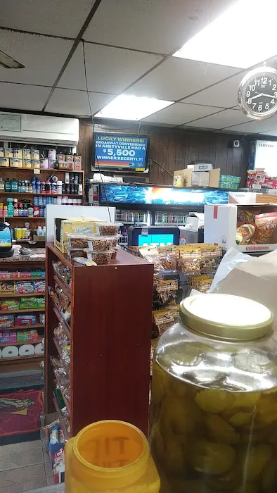 18th Ave Deli Picture 1
