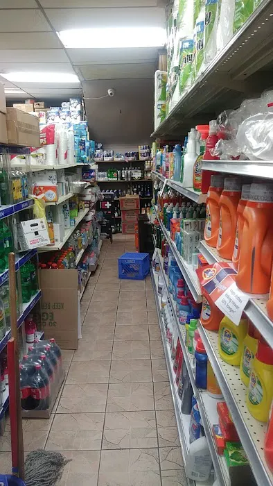 18th Ave Deli Picture 8