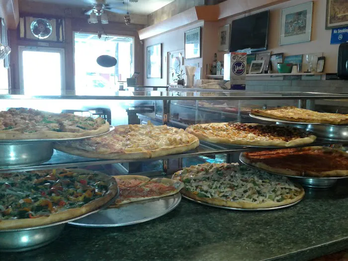 Pizza Central of Brooklyn Picture 10