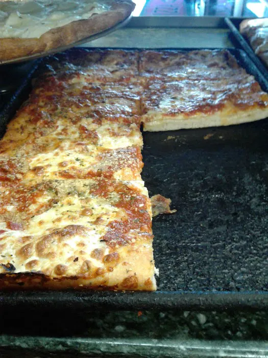 Pizza Central of Brooklyn Picture 6