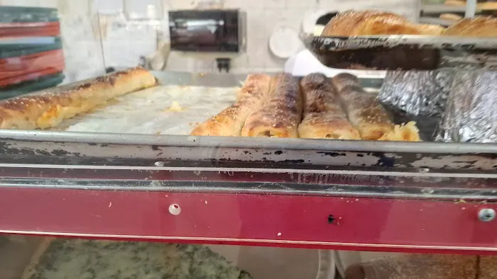 Naim Kosher Pizza Picture 8