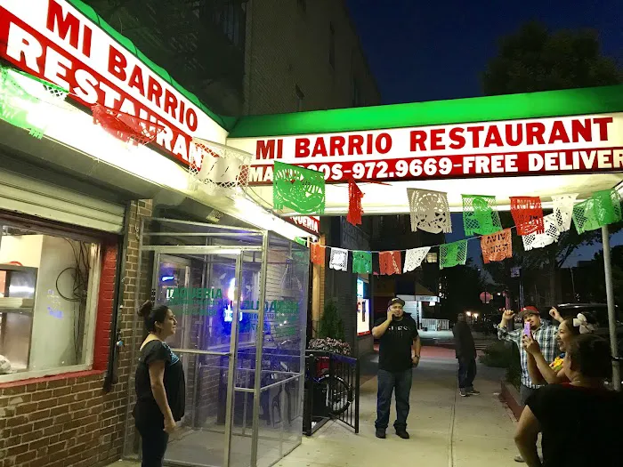 Mi Barrio Picture 6