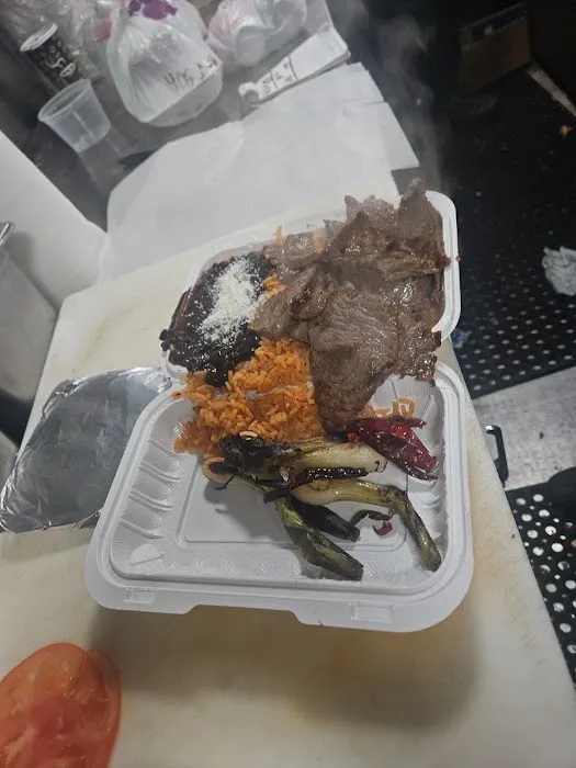 Tacos el gavilan Picture 3