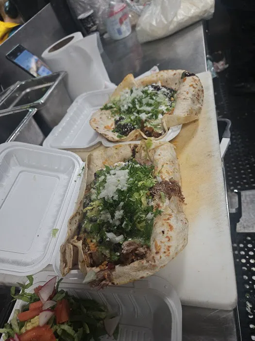 Tacos el gavilan Picture 1