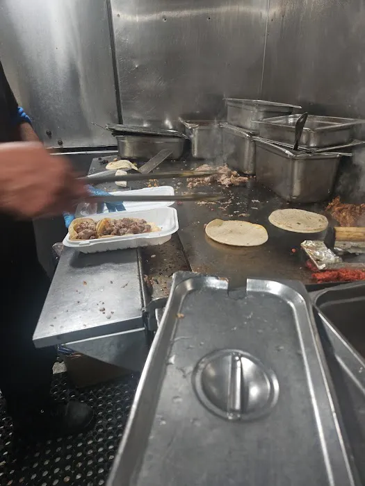Tacos el gavilan Picture 2