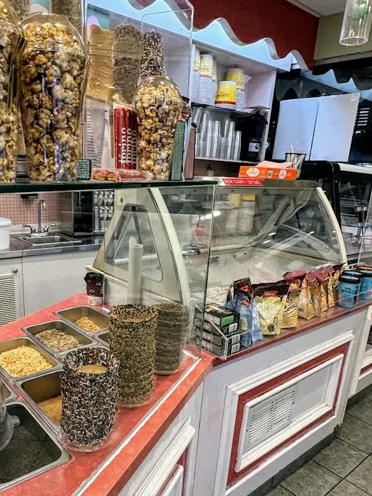 Ice Cream Center Picture 8