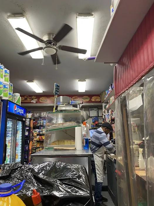 Arcangel Deli Grocery Picture 3