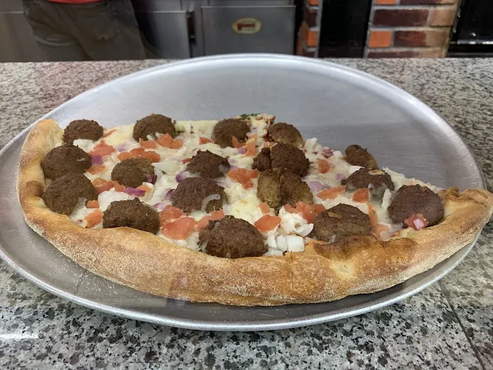 Benny's Famous Pizza Picture 8