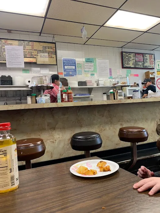 Lieberman Luncheonette Picture 8