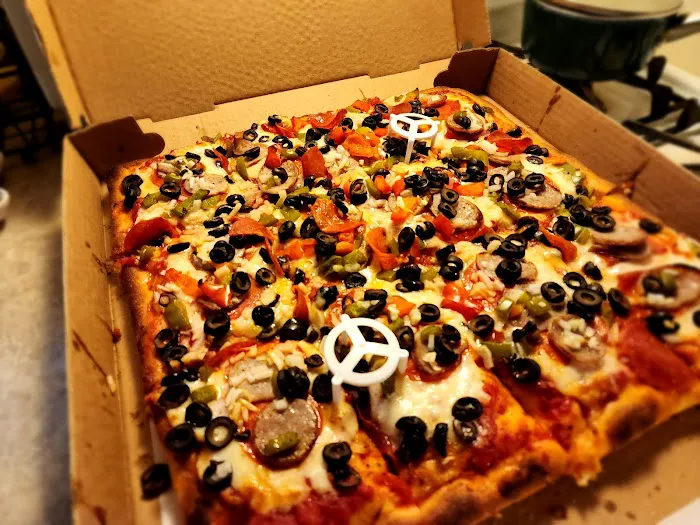 Sunny John Pizzeria Picture 7