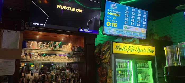 Bulls Eye Sports Pub Picture 3