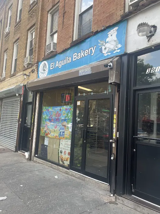 El Aguila Bakery Picture 3