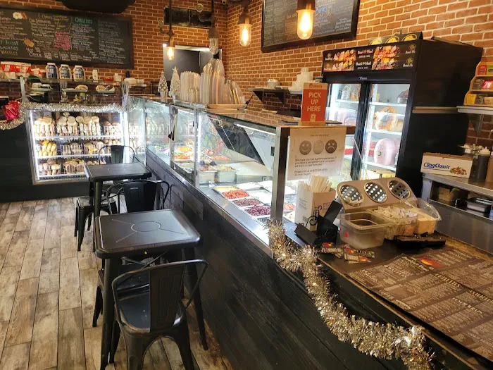 Sunset Bagels Cafe & Grill Picture 3