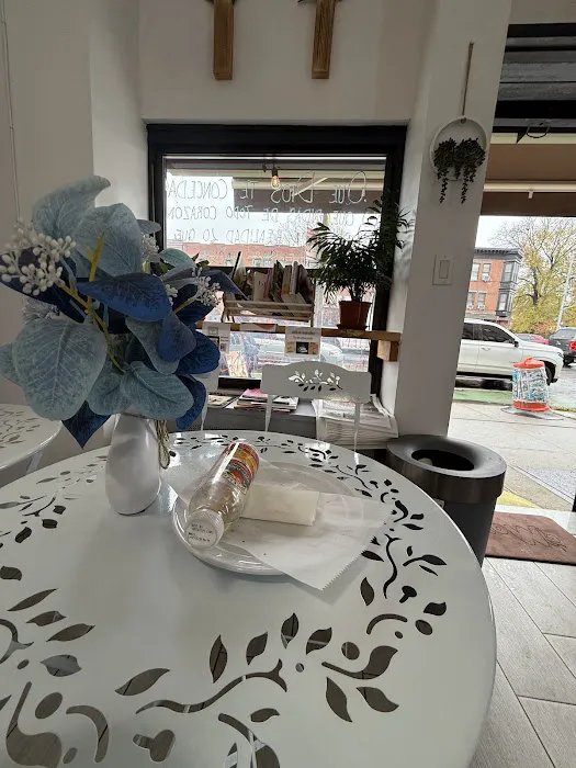 AXZO CAFÉ Picture 9