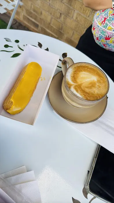 AXZO CAFÉ Picture 6