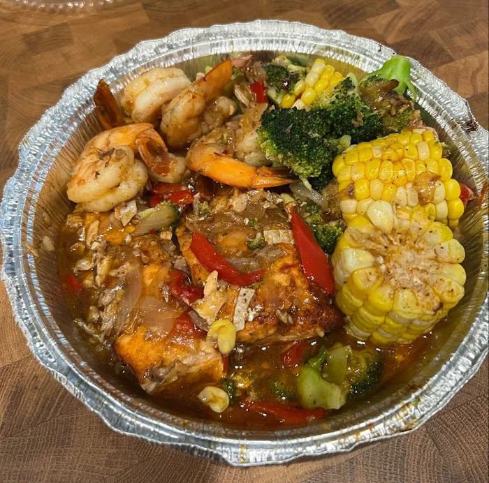 Ocean Eats & Island Treats Picture 3