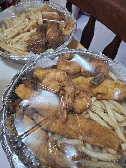 Ocean Eats & Island Treats Picture 8