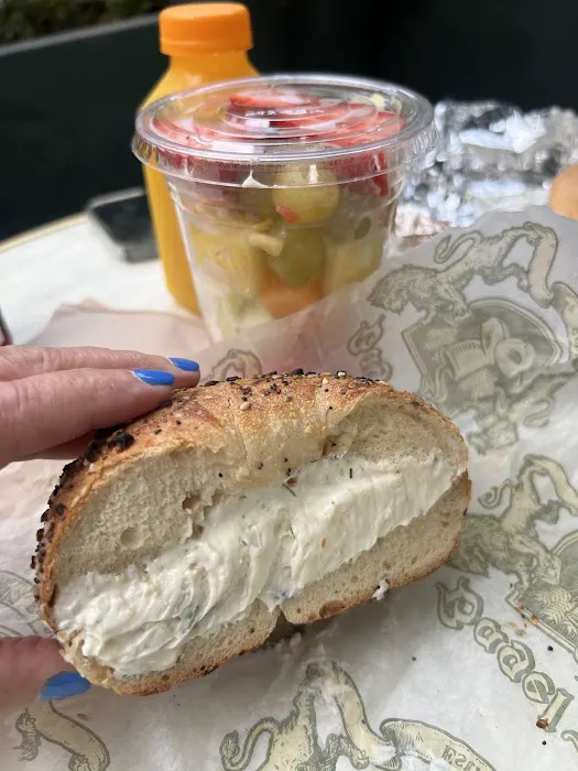 Bagel Pub Picture 5