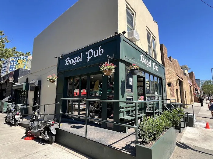 Bagel Pub Picture 9