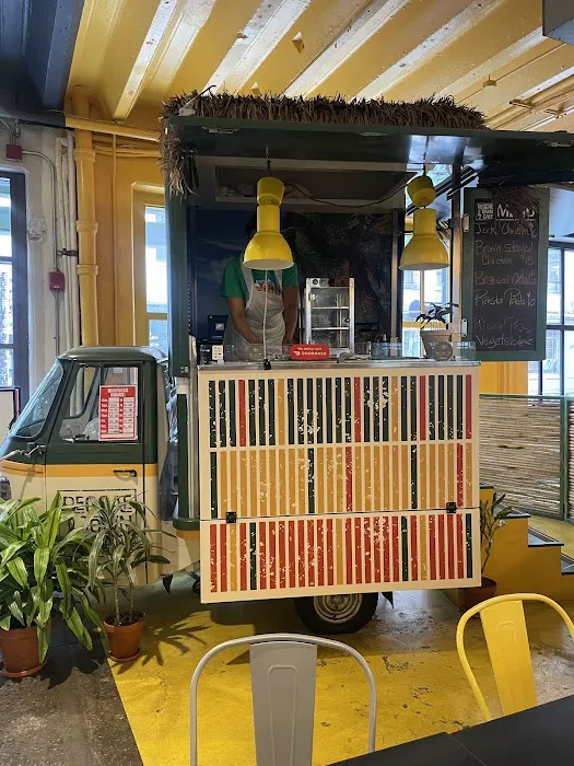 Reggae Town Cafe Picture 4