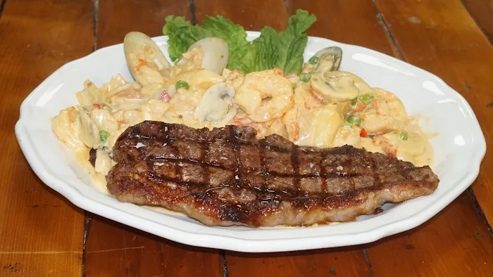 El Rinconcito Paisa Restaurante & Bakery Colombian Picture 2