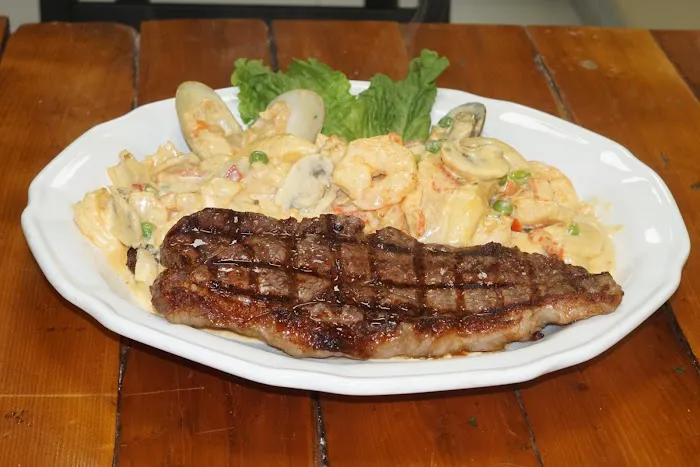 El Rinconcito Paisa Restaurante & Bakery Colombian Picture 4