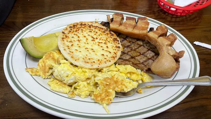 El Rinconcito Paisa Restaurante & Bakery Colombian Picture 7