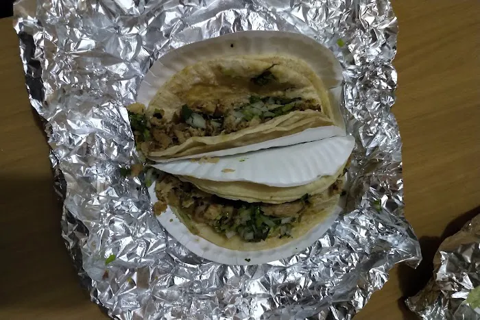 Maya Taco Truck Picture 4