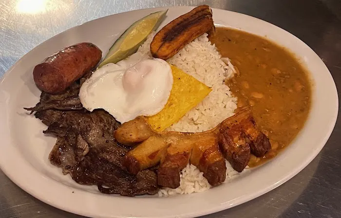 LOS BUCAROS RESTAURANT Picture 1