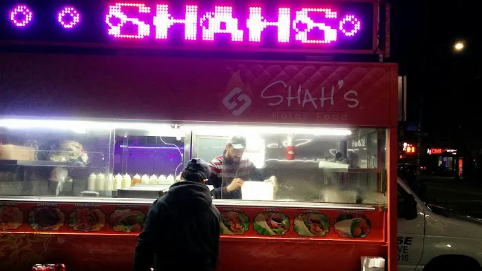 Shah's Halal Richmond Hill Picture 2
