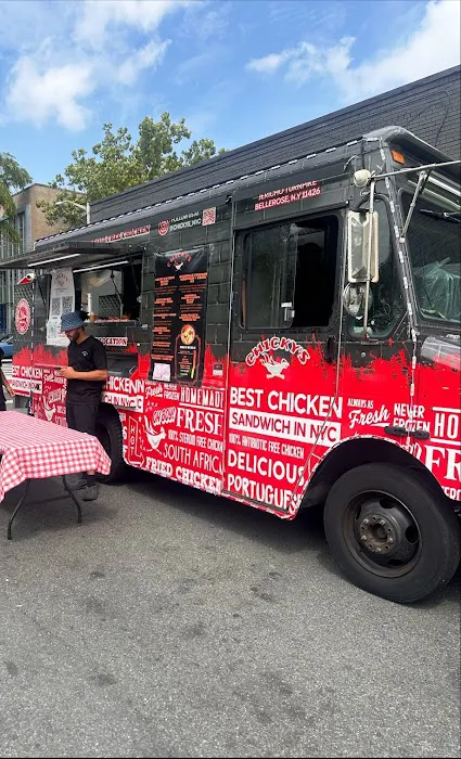 Chicky’s food truck Picture 7