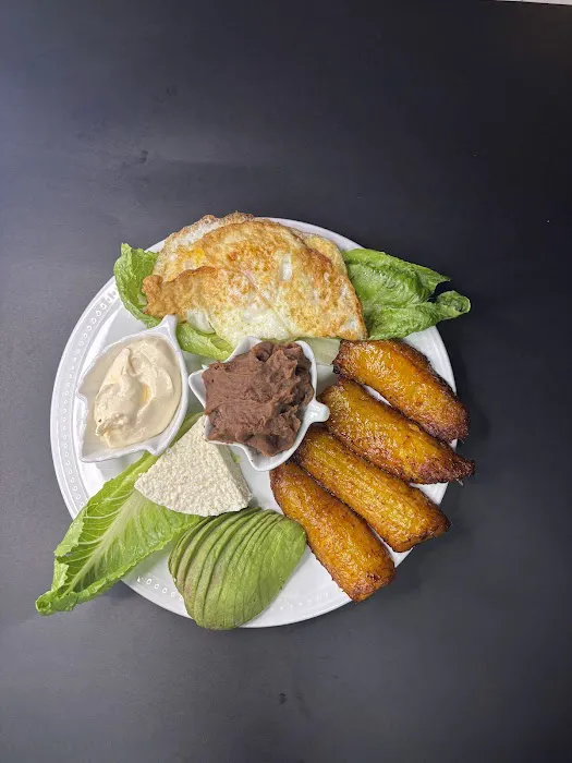Delicious restaurant Picture 9