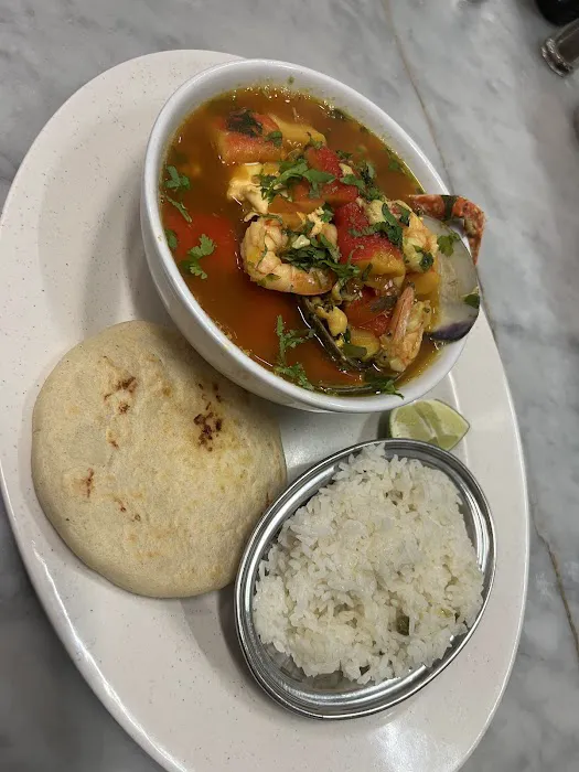 Delicious restaurant Picture 2
