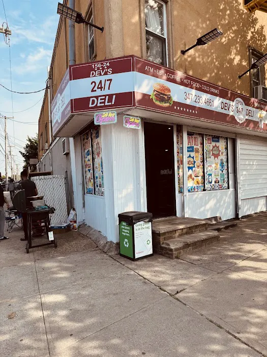 Dev’s 24/7 Deli Picture 7