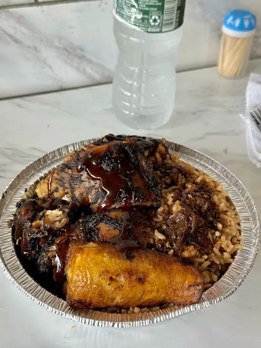 NYAMINZ & JAMINZ CARIBBEAN KITCHEN Picture 2
