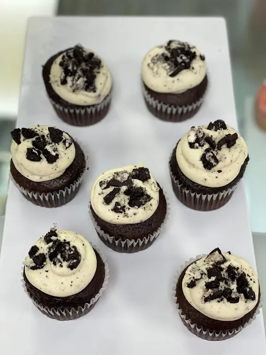 Sweet Treats Delight Bakery Picture 1