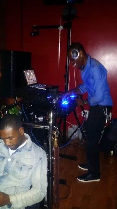 Lovell's Afterdark Bar and Lounge Inc. Picture 2