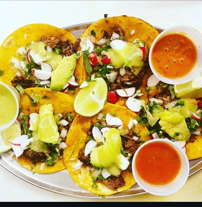 Pupuseria y taqueria la bendición Picture 10