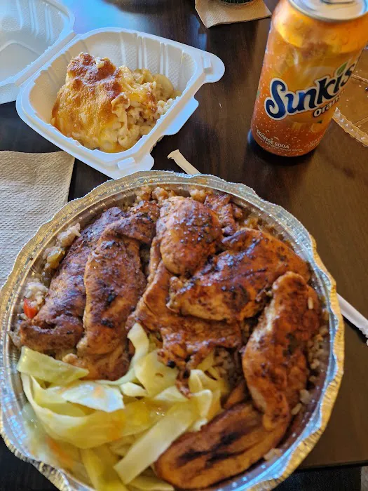 Safari Jerk House (All Chicken Halal) Picture 3