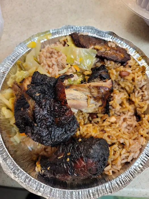 Safari Jerk House (All Chicken Halal) Picture 7