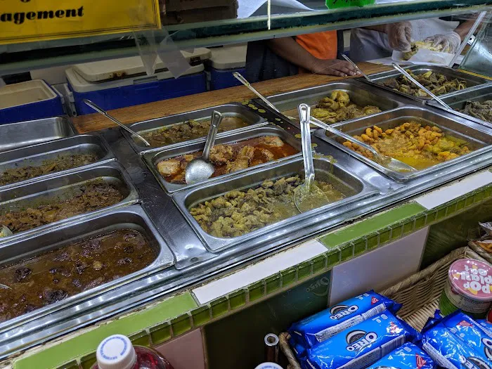 Sonny's Roti Shop Picture 2