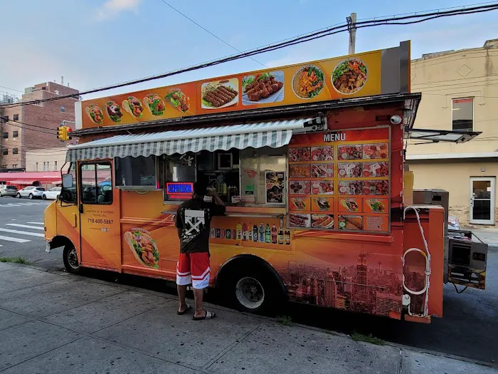 ZAKI'S Halal Food Picture 10